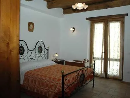 Il Falco Del Monte Fumaiolo Alloggio per agriturismo Alfero